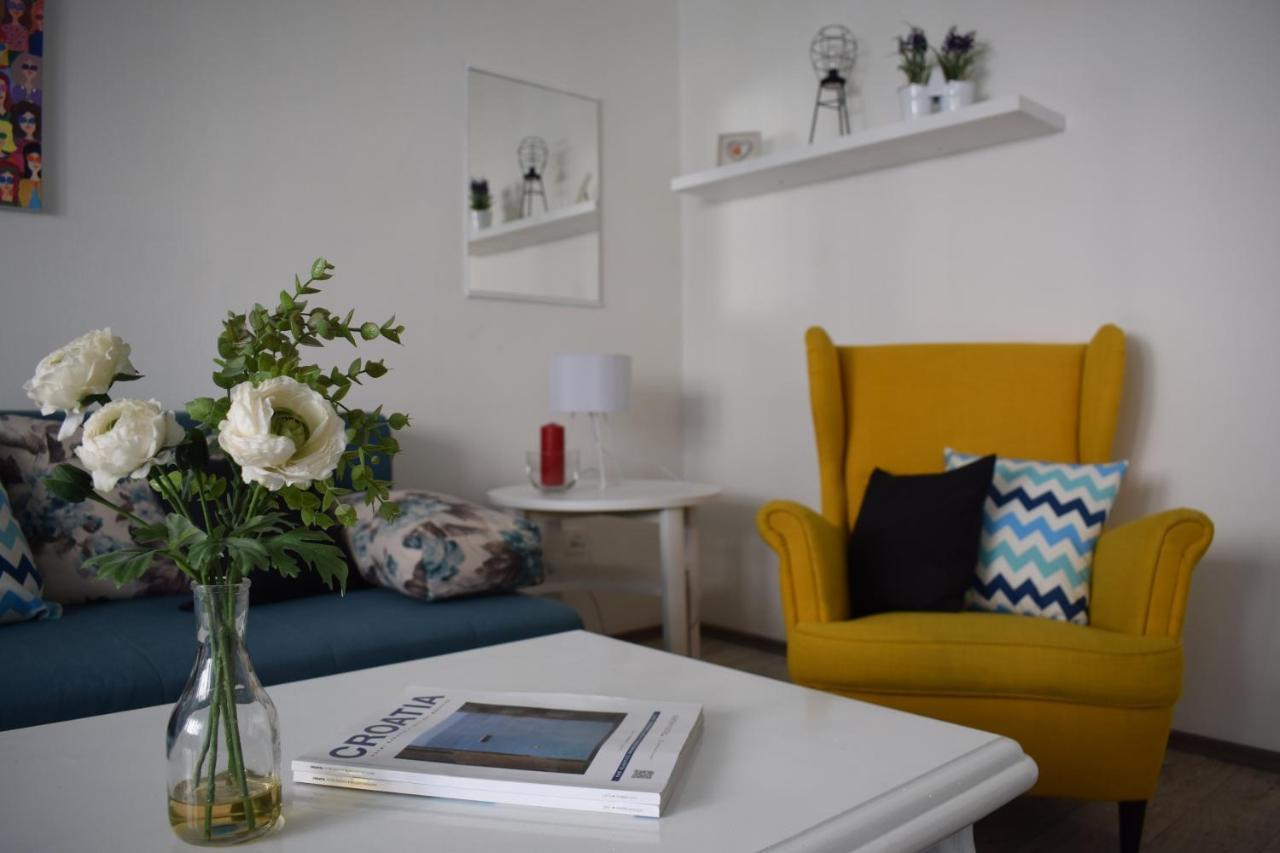 Apartment Optimist/Downtown Spalato Esterno foto